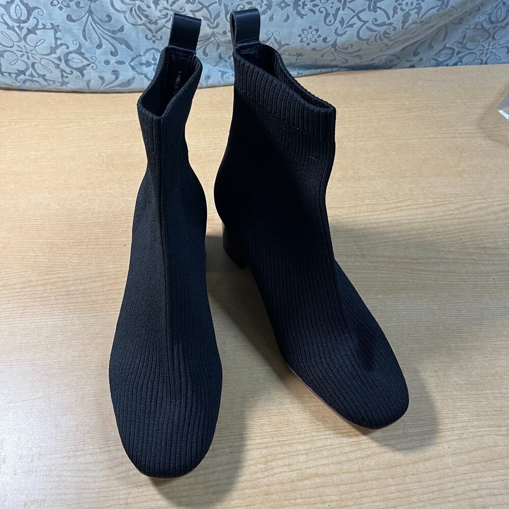Everlane The Glove Sock Boot Size 8 Black Minimalist Capsule